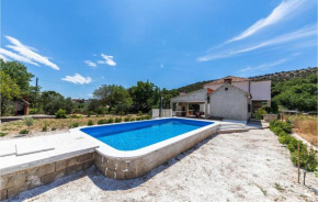 Awesome apartment in Marina with Outdoor swimming pool, WiFi and 2 Bedrooms